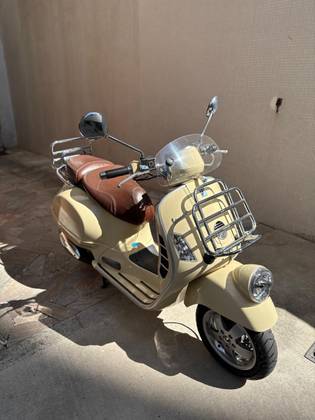 VESPA GTS 300 SUPER 